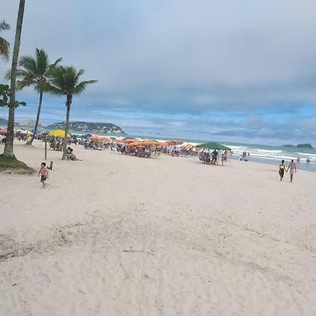 Apto Aconchegante Pe Na Areia Guarujá Eksteriør bilde